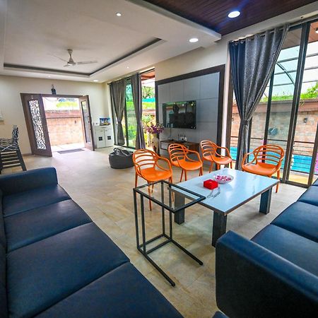 Malama Stay Ruturang Villa 4Bhk, Лонавала Экстерьер фото